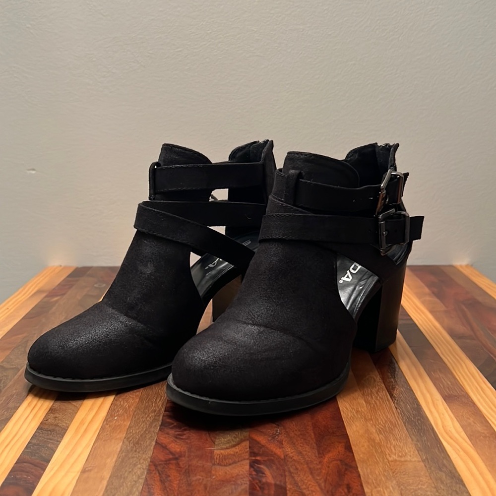 Soda - Black Booties - Size 6